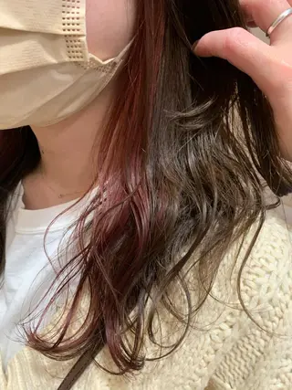 セミロング カラー ハイトーンカラー🩵 耳ツボジュエリー👂のその他イメージ