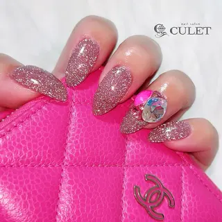 ネイル CULET MOEのネイルデザイン