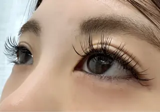 マツエク・マツパ Lily 船橋　髙田 寛子のマツエク・マツパデザイン