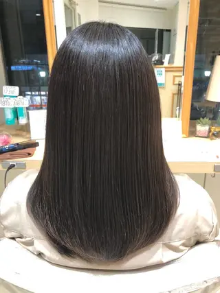 セミロング 低ダメージ施術/ 🐮牛木 史裕🐮のヘアスタイル