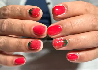 ショート 2DY NAIL SALONのネイルデザイン