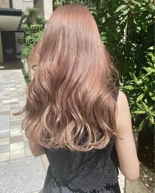 ロング カラー ハイトーン/デザイン hirokiのヘアスタイル