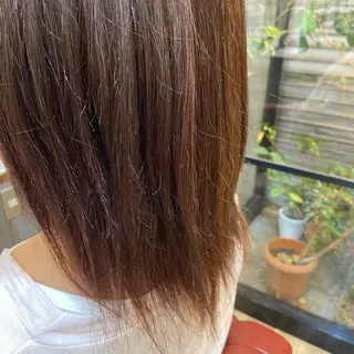 ミディアム カラー ハラダ ヒナミのヘアスタイル