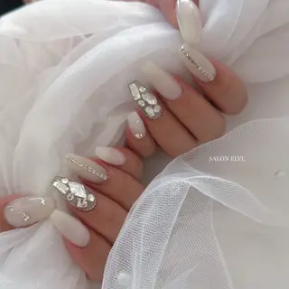 ネイル SALON ELVI.のネイルデザイン