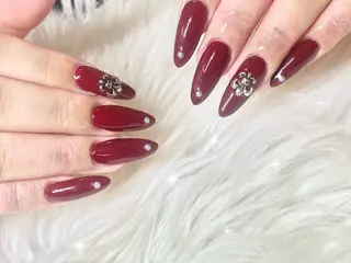 ネイル KIREIE .Rのネイルデザイン