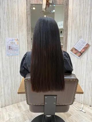 ロング ラモードイワイ土岐 / 太田のヘアスタイル