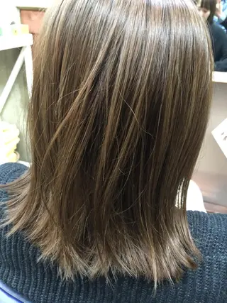 カラー 中村 海のヘアスタイル