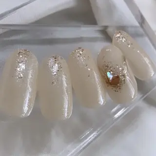ネイル Legit nail salonのネイルデザイン