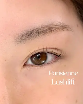 マツエク・マツパ MAMI🤍 Tuuliの眉毛・アイブロウイメージ