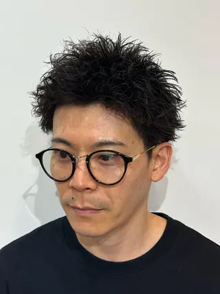 ショート パーマ メンズ 【店長】メンズ職人 短髪　ハイトーン🔥のヘアスタイル