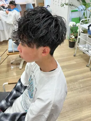 ミディアム パーマ メンズパーマ波巻き 🌳大森悠登🌳のヘアスタイル