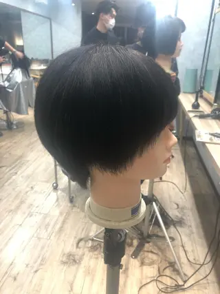 ショート いとう ひろたかのヘアスタイル