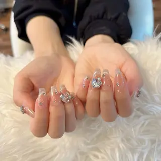 ネイル D-BEAUTY Nailsalonのネイルデザイン