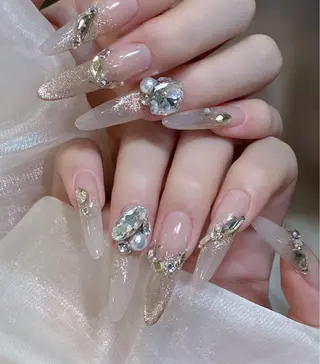 ネイル D-BEAUTY Nailsalonのネイルデザイン