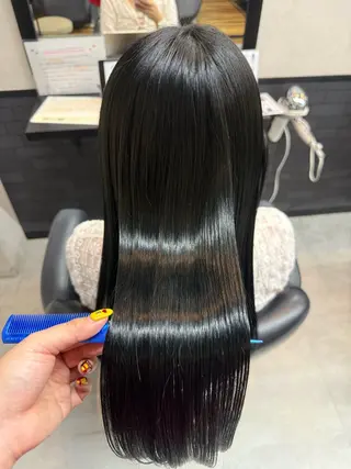 ロング カラー encount by mahalo 千葉所属・加賀文乃/ハイトーン /艶カラー/派手髪のヘアスタイル