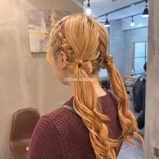 ロング カラー ヘアアレンジ makoto / 韓国風ヘア🎀🪄︎のヘアスタイル