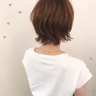 ショート 市川 千夏のヘアスタイル