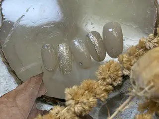 ネイル 小野里 七海のネイルデザイン