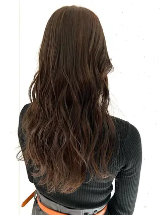 ロング カラー 艶くすみカラー ‎/縮毛/川添桃花‎のヘアスタイル