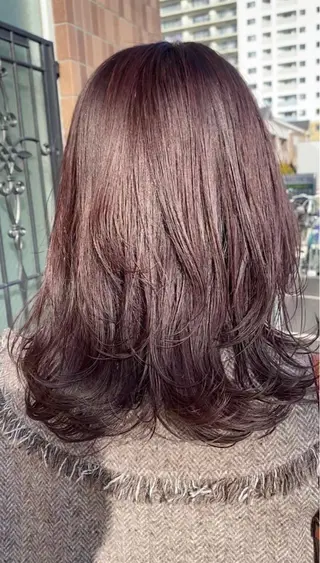 セミロング 【髪質改善・矯正 ・ハイライト】ハナカのヘアスタイル