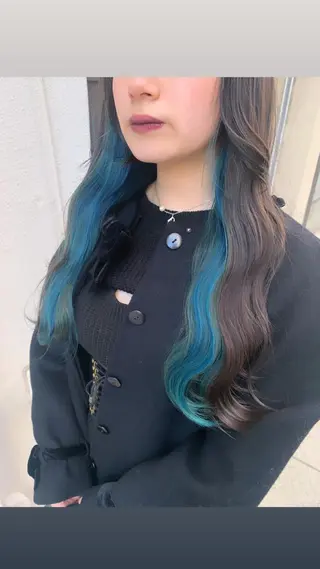 ロング SEAM アキホのヘアスタイル