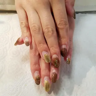 ネイル ＪＥＷＥＬ ＮＡＩＬのネイルデザイン