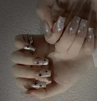 ネイル Queens ひなのネイルデザイン