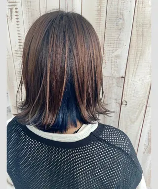 ミディアム ベージュカラー/ いぢちるみのヘアスタイル