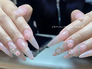 ネイル Venus nail チップ長さだし専門店のネイルデザイン