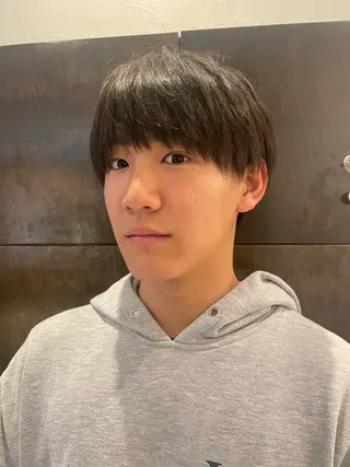 ショート メンズ 梨子🐣艶カラー🌈 ダメージレス💖のヘアスタイル