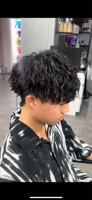 パーマ メンズ パーマ支持率No.1 ❤️‍🔥安成弾のヘアスタイル