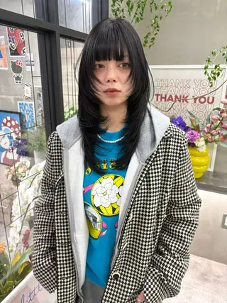 ロング カラー 🫧umu.🫧韓国 /レイヤー/ハッシュのヘアスタイル