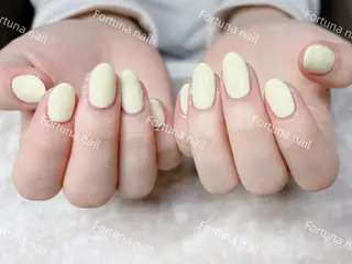 ネイル Nail •Head スパFortunaのネイルデザイン
