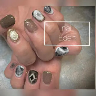 ネイル Eden ♾️のネイルデザイン