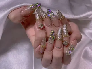 ネイル 長さ出し専門店 RIRIのネイルデザイン