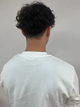 パーマ メンズ 遠藤 乙夏のヘアスタイル