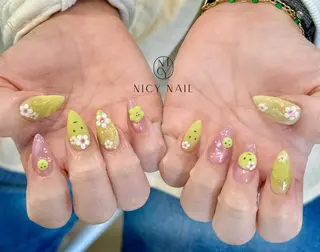 ネイル Anna_ Nicy Nailのネイルデザイン