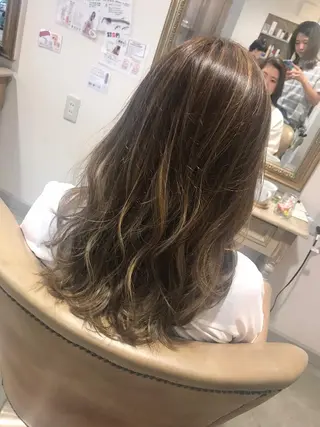 ミディアム カラー パーマ ヘアアレンジ キッズ ネイル マツエク・マツパ 韓国♡ハイライト ♡YURIのヘアスタイル