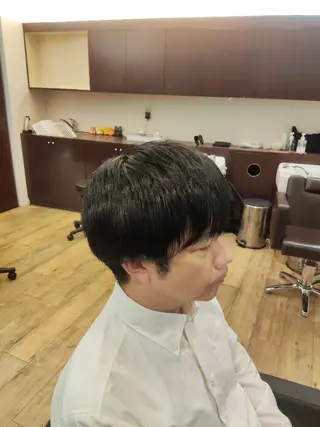 カラー メンズ 廣多 克哉のヘアスタイル