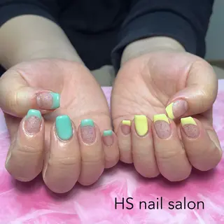 ミディアム hs nail salonのネイルデザイン