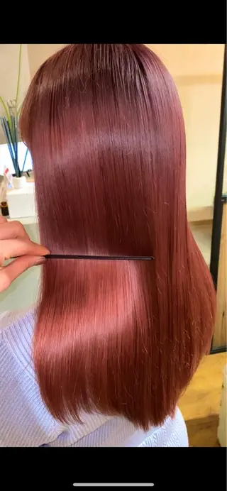 ロング MAAT所属 AKANEのヘアスタイル