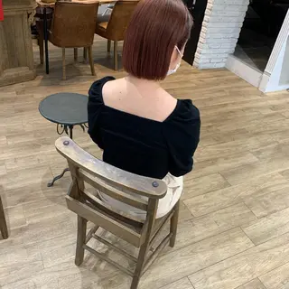 ショート REBECCA byCURACIONのヘアスタイル