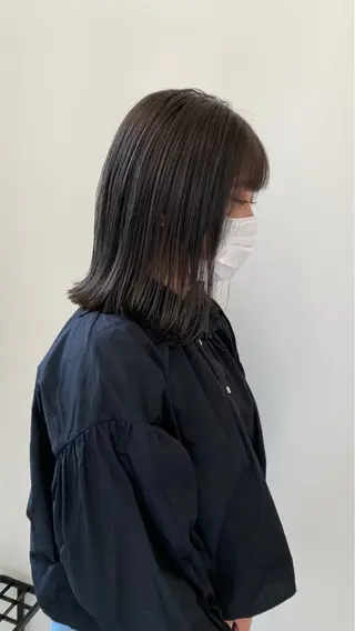 ミディアム ミディアム／ ヒグレアキコのヘアスタイル