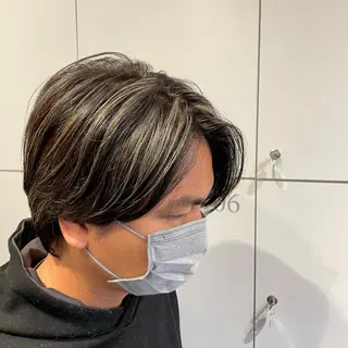 ミディアム カラー メンズ 小川 舜人のヘアスタイル