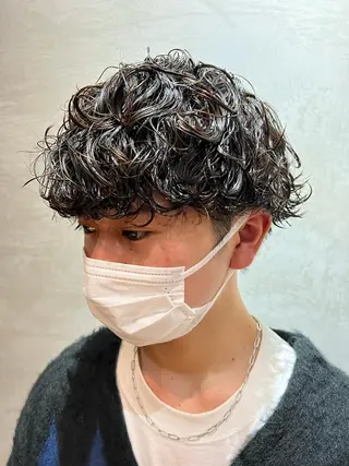 ショート パーマ メンズ 波巻きスパイラルパー マ/シャドウパーマ駿のヘアスタイル