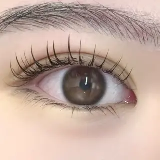 マツエク・マツパ ☘️Moe☘️骨格・ まぶた似合わせパーマのマツエク・マツパデザイン