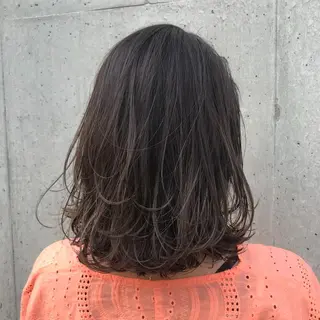 ミディアム カラー ヘアアレンジ 韓国レイヤーカット 🧸ベージュカラーのヘアスタイル