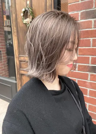 ミディアム カラー パーマ ヘアアレンジ 酸性縮毛矯正のプロ 杉山玲介のヘアスタイル