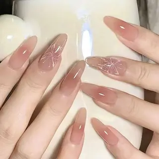 ネイル キン グミのネイルデザイン