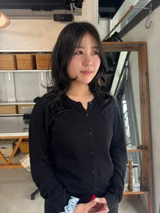 セミロング カラー 薮 夏帆のヘアスタイル